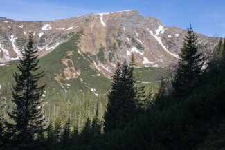 Valley Hlina is surrounded by mountain ridges around 2000 m